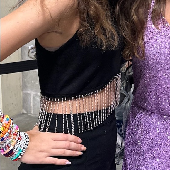 Bejeweled Fringe Tank Top - Picture 6 of 6